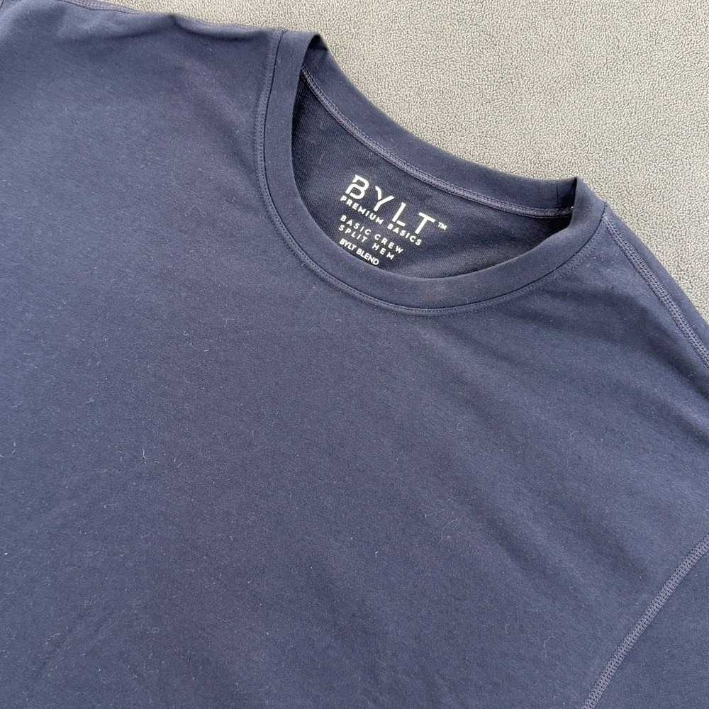 NEW BYLT Premium Basics Mens Basic Crew Split Hem T-Shirt Navy Blue Large